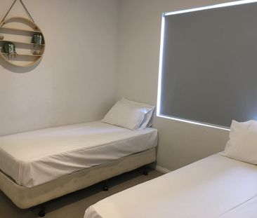 2x2 SEMI FURNISHED UNIT - Photo 3