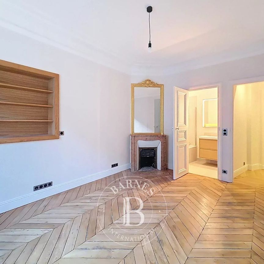Tout savoir sur cet appartement dans le quartier Monnaie, à Paris 6ème - Photo 1
