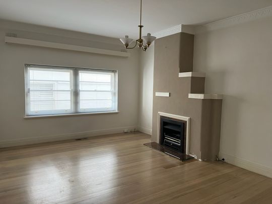 3/12 Darling Street SOUTH YARRA - Photo 1