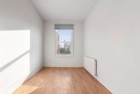 4 Bed Maisonette, Lordship Lane, N22 - Photo 2