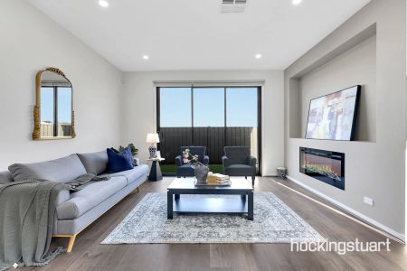 As New Beautiful Family Home! - Photo 2