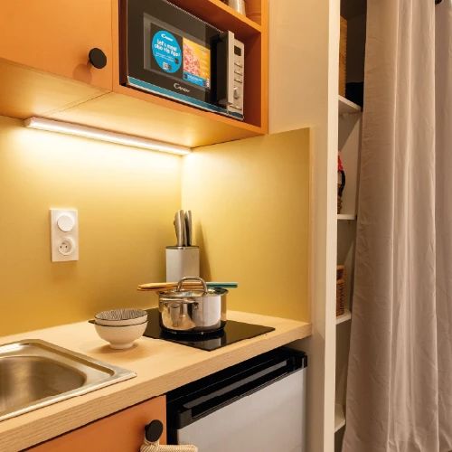 Studio 20-22 patio PMR - Photo 1