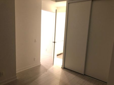 For Lease - 898 Portage Parkway Unit# 1801, Vaughan, Ontario - Photo 4