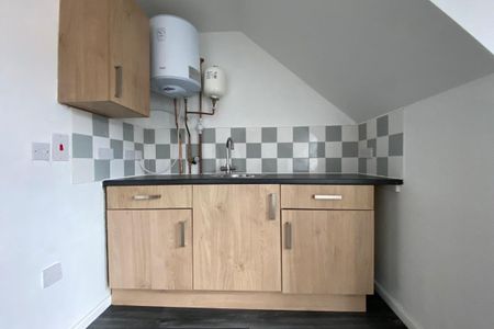 Park Street - Photo 3