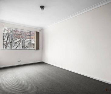 UNIQUE OPPORTUNITY | CENTRAL LOCATION | STORAGE GALORE - Photo 4