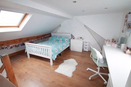 6 bedroom terraced house to rent - Photo 4