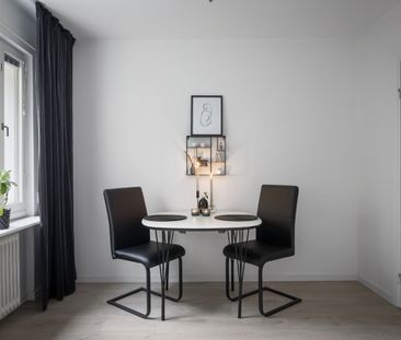 Västerhaninge - 1rok - tillsv - 8.050kr/mån - Photo 2