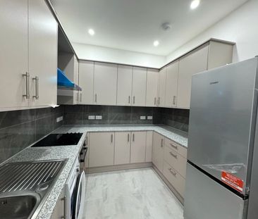 4 Bed Terraced House, Northborough Road, SW16 - Photo 6