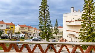 House 3 bedrooms for rent Ericeira Mafra - fireplace, balcony, sea view, terraces, garage, terrace, equipped kitchen - Photo 1