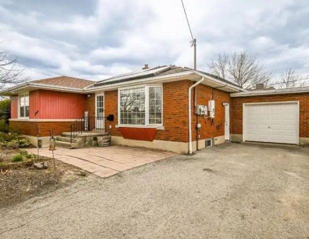 Lower- 16 Ridgeview Avenue | 16 Ridgeview Avenue, St. Catharines - Photo 1