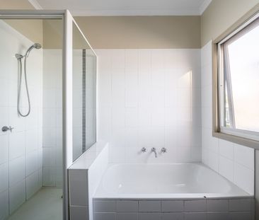 7A Pridham Street, Kensington VIC 3031 - Photo 6