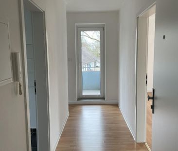 2-Zimmer-Wohnung mit Balkon in Gütersloh-Innenstadt mieten - Photo 4