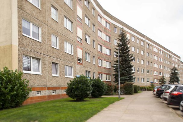 Neu - kleine Wohnung mit schönem Ausblick! - Photo 1