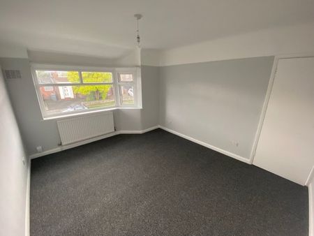 Malpas Drive, Bebington - Photo 5