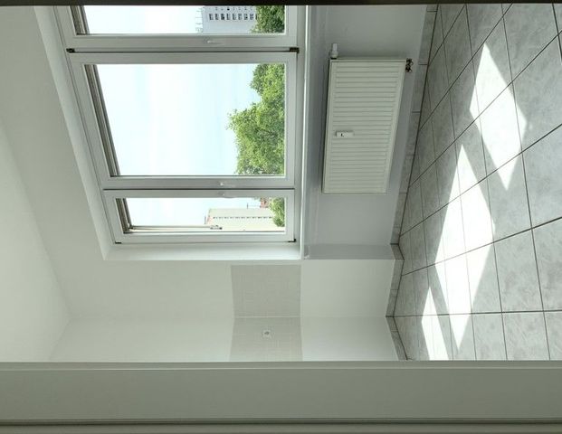 Schöne Wohnung sucht Mieter: interessante 2-Zimmer-Wohnung - Photo 1