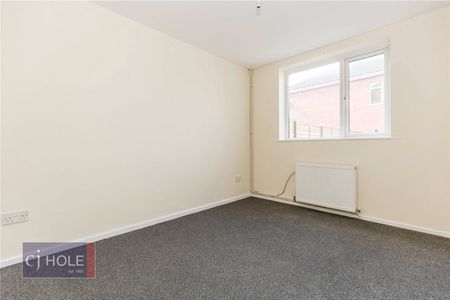 Manor Road, - Photo 5