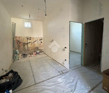 MONOLOCALE A AFRAGOLA - Photo 1