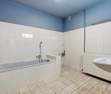 Ruime halfopen woning met grote tuin te huur in Roeselare - Photo 3