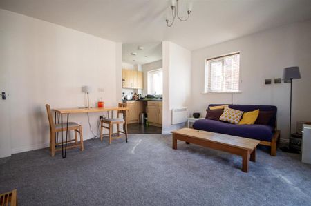 2 bedroom apartment to rent - Photo 2