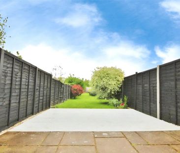 2 bedroom terraced house to rent - Photo 1