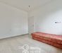 Na prenájom elegantný zariadený 3-izbový byt pri stanici v Nových Z... - Photo 1