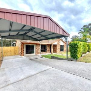 A lovely Family House with 4 Bedroom Available NOW - Photo 3