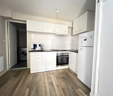 Location Appartement 1 pièce 40m² - Photo 4