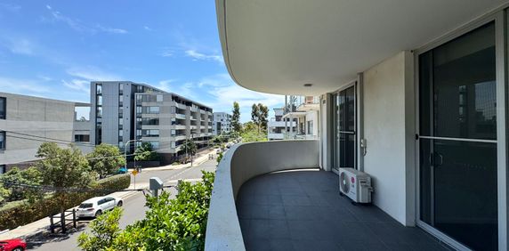 7/11 Hilly Street Mortlake - Photo 2