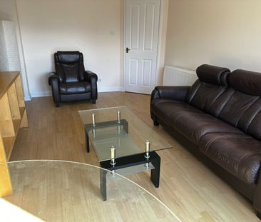 2 Bed Flat, Virginia St, AB11 - Photo 3