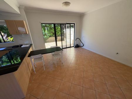 WeChat: KRL119 L1+2+3/ 23 Villiers St, Kensington NSW 2033 - Townhouse For Rent | Domain - Photo 3