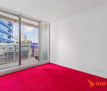 2 Bed, 2 Bath - Photo 2