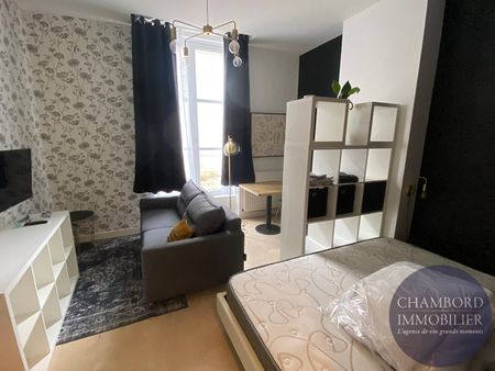 BLOIS - Rue du Bourg St Jean - Photo 2