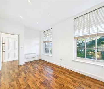 High Street, Colchester, Essex, CO1 1PG - Photo 4