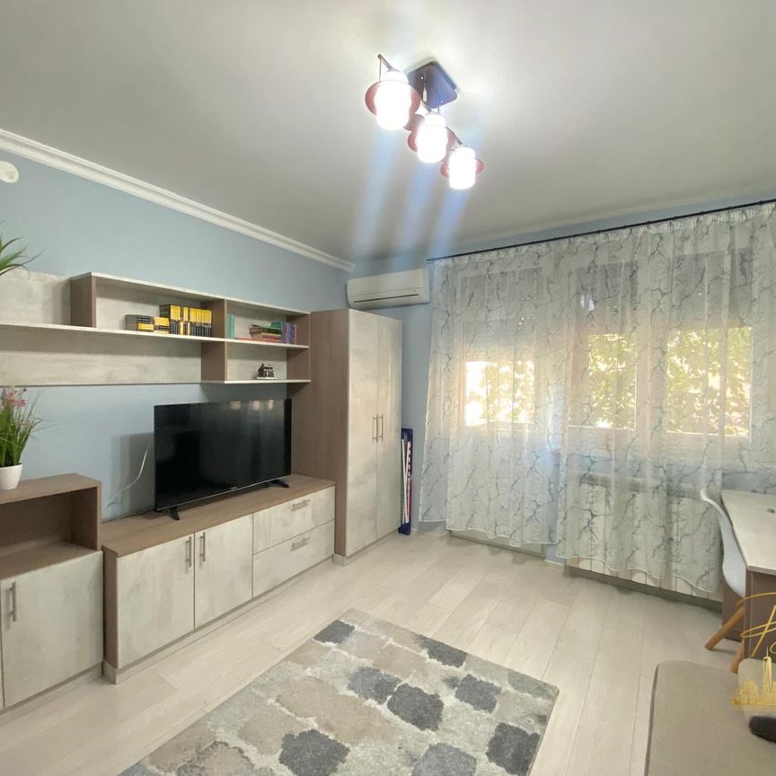 Apartament cu o camera de inchiriat in zona Ultracentrala – Oradea - Fotografie 1