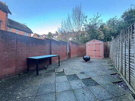 Hillsborough Avenue, Exeter, Devon, EX4 - Photo 3