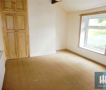 Chapel Terrace, Crosland Moor, Huddersfield, HD4 - Photo 4