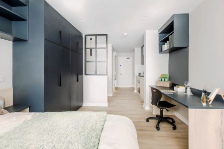 Premium Studio Mid Level - Photo 4