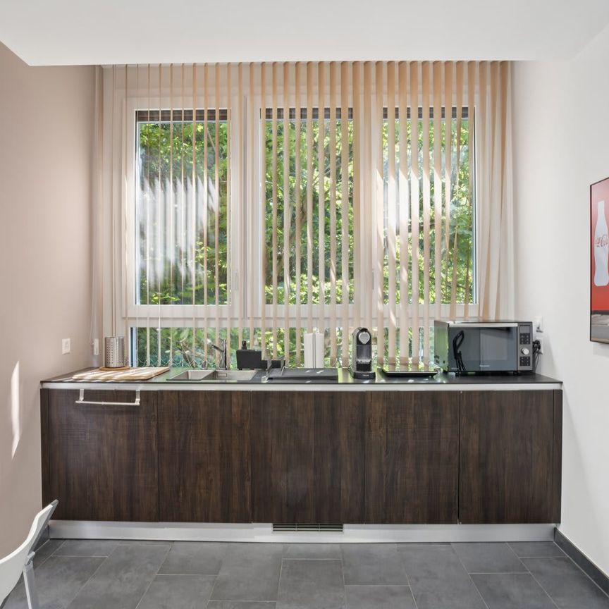 1.5 Zimmer, 1 m², 1. Stock - Photo 1