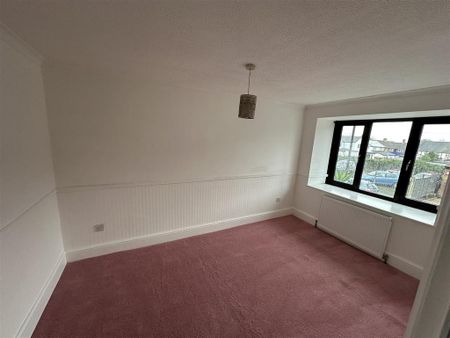 4 bedroom townhouse to rent - Photo 4