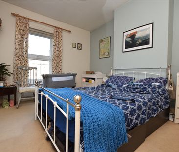 50, Yewdall Road, Leeds, LS13 1NB - Photo 2