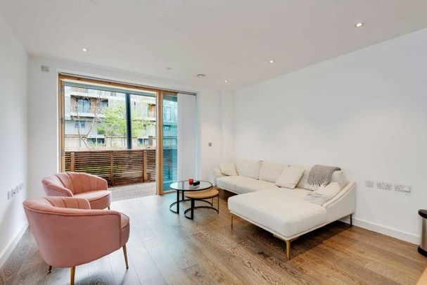 Albert Road, Kilburn Park, NW6 - Photo 1