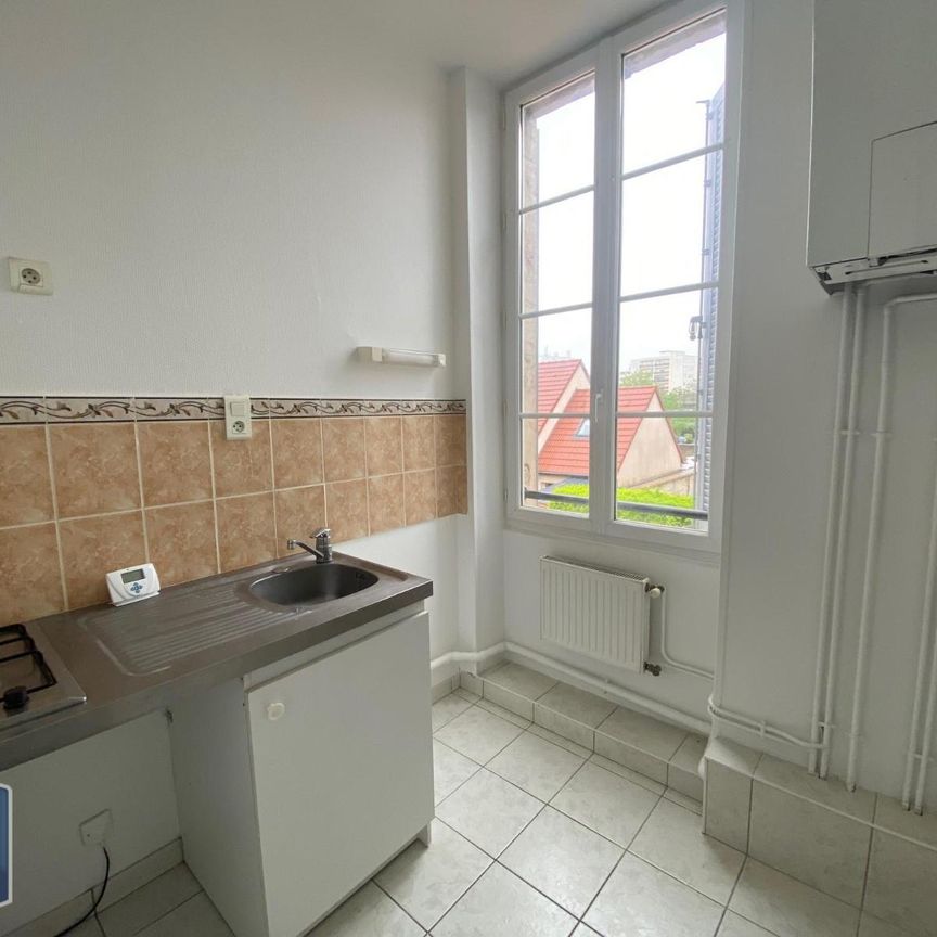 Location Appartement 1 pièce 28m² LONGVIC 21600 - Photo 1