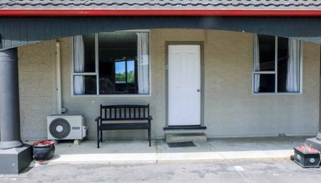 SEMI FURNISHED UNIT - Photo 5