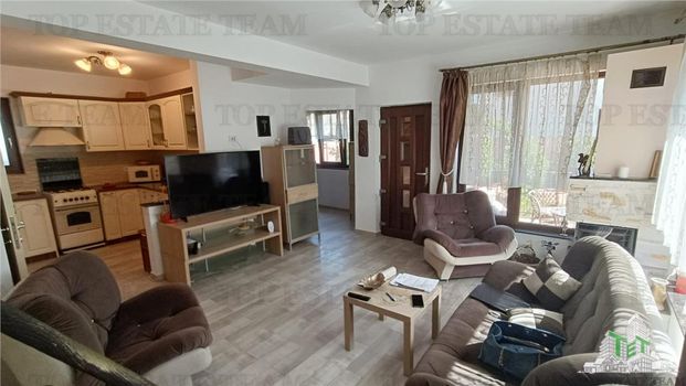 Casa Tunari 4 Camere | Curte Proprie - Fotografie 1