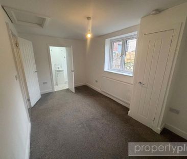 4 bedroom terraced house to rent - Photo 4