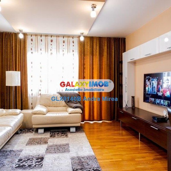Inchiriere apartament 3 camere Decebal BLOC NOU LOC DE PARCARE - Photo 1
