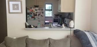 Furnished Studio Apartment on Commercial Drive - Photo 2