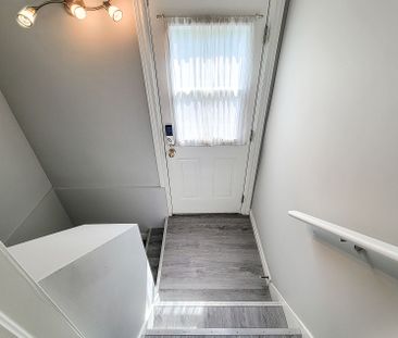 For Lease - 154 West 31st Street Unit# Main, Hamilton, Ontario - Photo 4