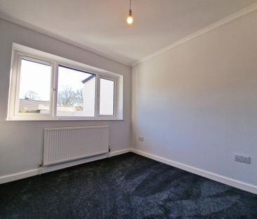 3 bedroom detached house to rent - Photo 2