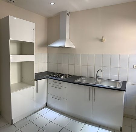 Location Appartement 4 pièces 99m² - Photo 2